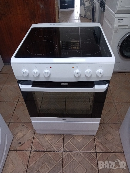 Уникална свободно стояща печка с керамичен плот Gram с две години гаранция!, снимка 1