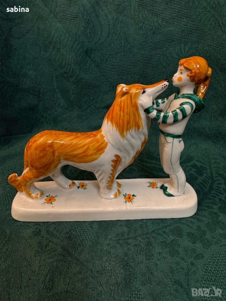 Рядка Статуетка „Момиче с куче“, Дулевский фарфоровый завод (Дулево), СССР, 1968-1991 г., снимка 1