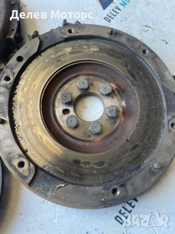 9809984080, 9801139380 комплект съединител маховик, феродо и притискател от Пежо 208 1.2i VTi, 82 кс, снимка 2 - Части - 51881109