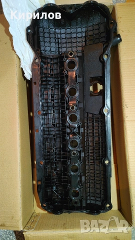 Капак за глава BMW e 46, 320ci, 6 цилиндъра парт номер 11121432928 с гарнитури, снимка 2 - Аксесоари и консумативи - 53079424