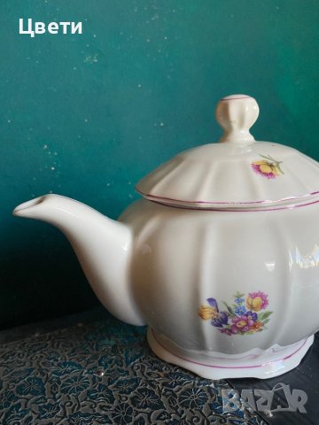 Порцеланов чайник с Ириси , снимка 8 - Антикварни и старинни предмети - 41815710