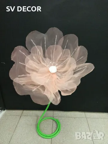 Цветя от Креп хартия и Органза / Цена за брой, снимка 6 - Декорация за дома - 49634156