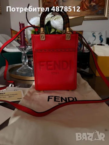 Оригинална чанта Fendi, снимка 3 - Чанти - 55904463