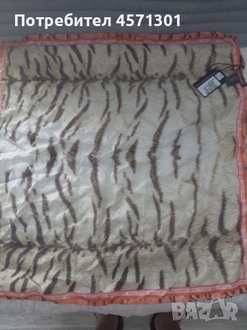  Roberto Cavalli  шал,фишу, снимка 2 - Други - 51466014