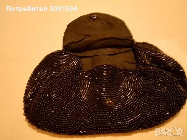         Винтидж черни мъниста  Ръчно изработени във Франция  ,протмоне,чанта Art Deco, снимка 7 - Други ценни предмети - 41589895