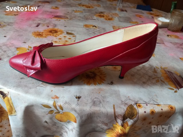Червени дамски обувки с ток 38 номер, снимка 5 - Дамски елегантни обувки - 44480017