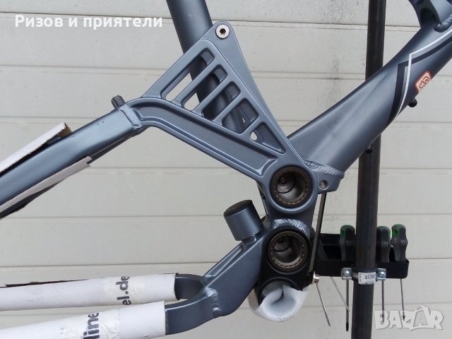 Нова GT 26 инча планинска рамка, снимка 2 - Части за велосипеди - 39794110