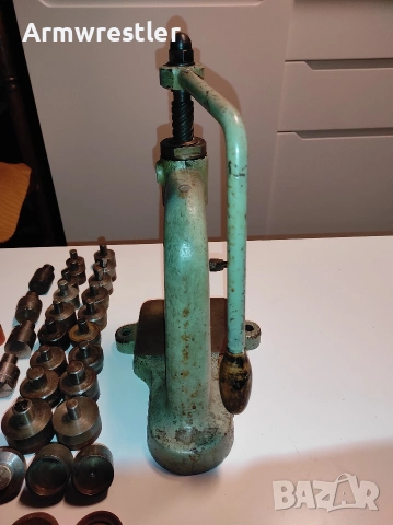 Немска ретро текстилна преса – над 10 кг, с много приставки, снимка 6 - Други машини и части - 53828608