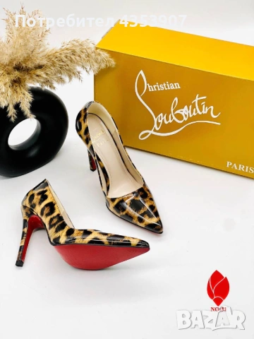 Дамски обувки Christian Louboutin, снимка 10 - Дамски обувки на ток - 53702537