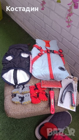 Дрешки и аксесоари за кученце