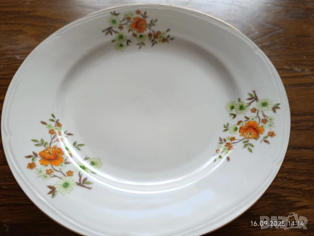 Български порцеланови чинии 