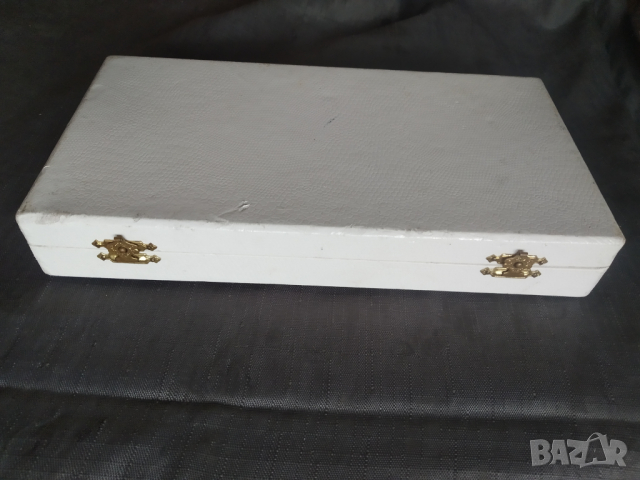 луксозни прибори за хранене