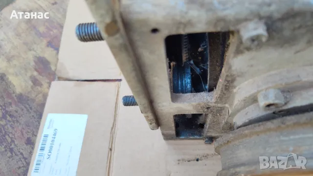 Червячен редуктор, снимка 10 - Други машини и части - 50333432