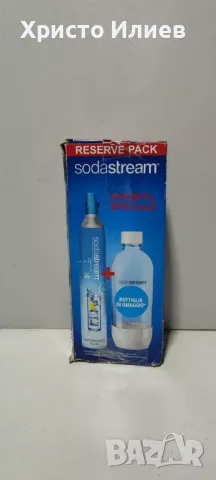 Резервна бутилка Sodastream CO2 и пластмасова бутилка 1л, снимка 2 - Други стоки за дома - 48188309