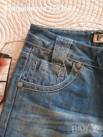 Дамски дънки с камъчета S , снимка 4 - Дънки - 49209572