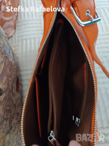 Дамска чанта оранж, снимка 3 - Чанти - 36386412