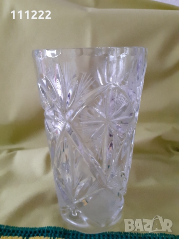 лот стъклени предмети за домакинството: 2 вази и гарафа, снимка 2 - Други - 36057354