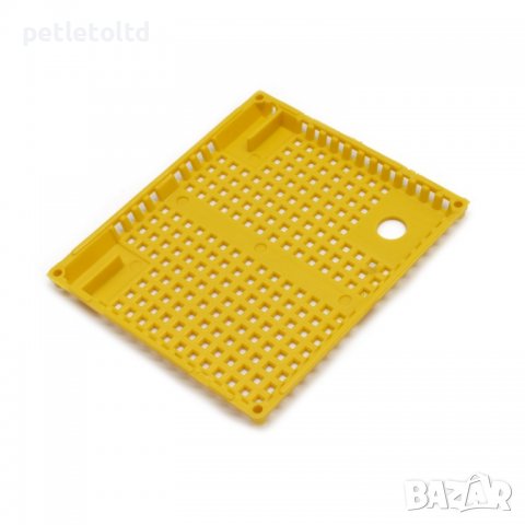 Изолаторна клетка за пчелна майка с 1 бр. пластмасова тапа и 6 бр. пластмасови пирони, снимка 5 - За пчели - 39947374
