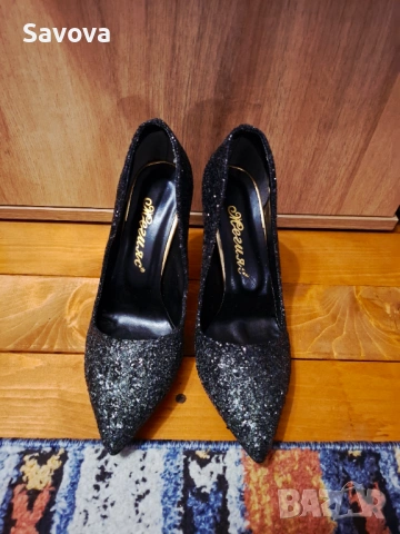 Комплект официални чанта и обувки, снимка 3 - Дамски елегантни обувки - 53570471