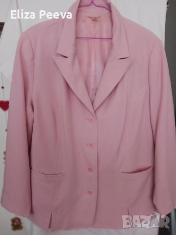 Дамско сако, снимка 2 - Сака - 52144807