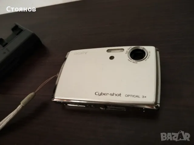 SONY Cyber-shot DSC-T33 5.1MP Japan, снимка 10 - Фотоапарати - 47841168