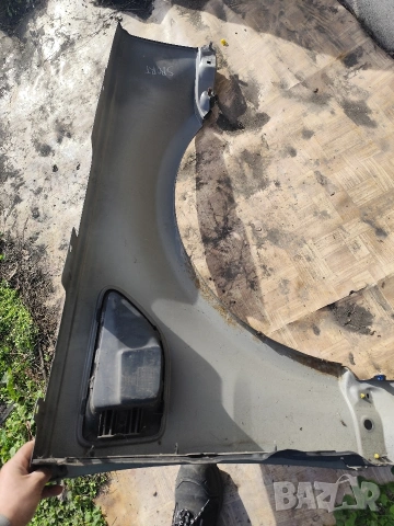 Ляв и Десен калник-Range Rover Sport -3.6-272кс-2008г, снимка 4 - Части - 53536408