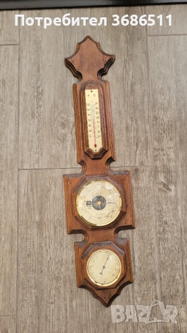 Стар голям барометър и термометър