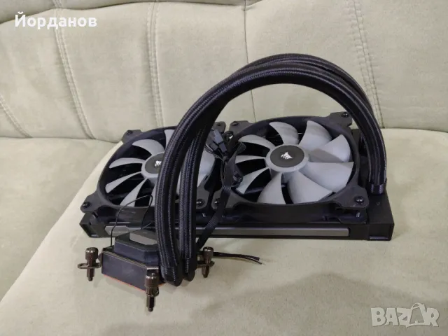 Asus Rog Strix X99 Gaming LGA2011 + Core i7 -6850k.+водно Corsair, снимка 10 - Дънни платки - 49604112