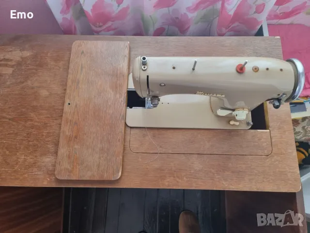 Шевна машина Minerva, снимка 2 - Шевни машини - 48826945
