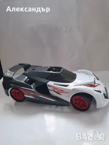 Суперкола с фрикция "Clementoni: Science", снимка 2 - Игри и пъзели - 49694905