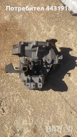 СКОРОСТНА КУТИЯ VW GOLF 5 1,6 FSI, снимка 1