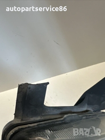 Преден десен фар за мъгла за Peugeot 407 2.2 HDI (2007) 42160748, снимка 3 - Части - 53700308