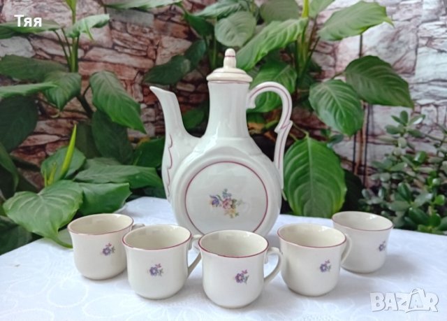 Порцеланов сервиз за ракия - бърдуче с чашки