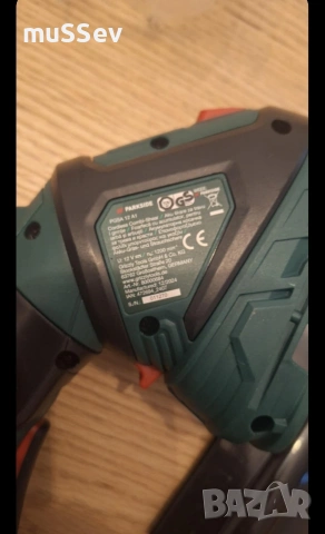 Акумулаторен храсторез на Парксайд 12В Parkside 12V , снимка 2 - Градинска техника - 51800738