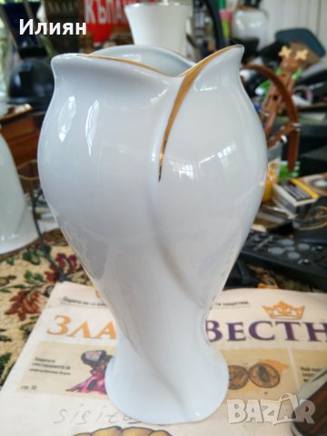 Красива винтидж порцеланова ваза 
