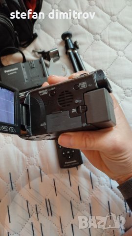 Panasonic HDC-TM700 High Definition Camcorder, снимка 4 - Камери - 39101083