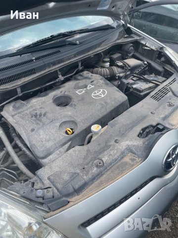 Тойота Корола Версо 2.2 136к.с. За части, снимка 5 - Автомобили и джипове - 34439443