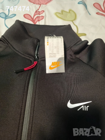 Нов спортен екип NIKE, M