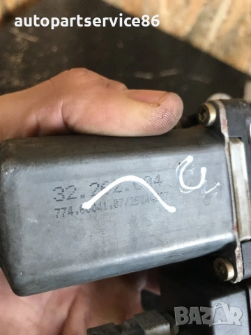 Регулатор на прозорец с мотор за задна лява странична врата за Peugeot C8, 807 (2002-2006), снимка 3 - Части - 53780301