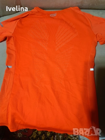 Дамски тениски С, ХС, снимка 7 - Тениски - 53527740