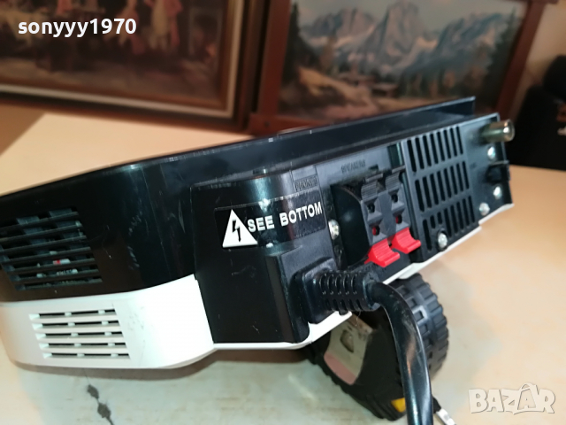 JVC CA-UXN1W CD/TUNER/AMPLIFIER-ВНОС SWISS 0504220946, снимка 13 - Ресийвъри, усилватели, смесителни пултове - 36348602