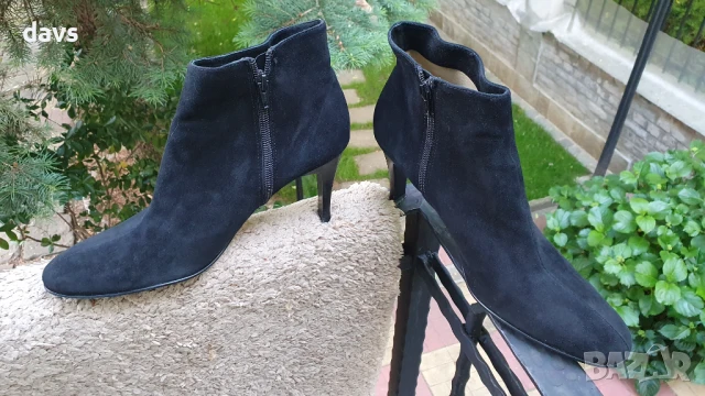 Боти - естествен велур - като нови, снимка 3 - Дамски боти - 50490318