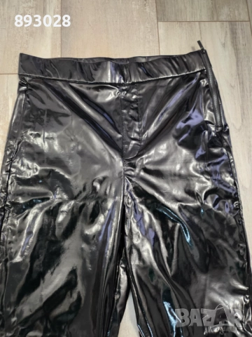 Интересен клин - панталон ZARA  , снимка 2 - Панталони - 52101070