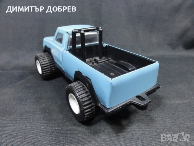 СТАРА РЕТРО СОЦ НРБ МЕТАЛНА ИГРАЧКА ПИКАП САФАРИ МИР РАЗГРАД, снимка 3 - Колекции - 52864437