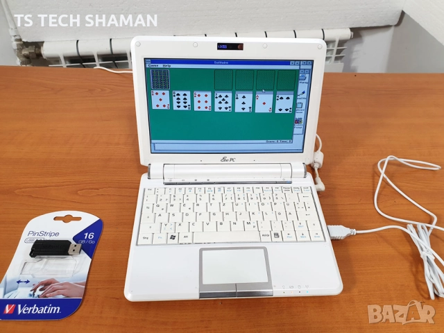 ⭐Продавам уникален лаптоп с ретро Windows 3.1! (release 1992 година)⭐, снимка 2 - Лаптопи за дома - 52187352