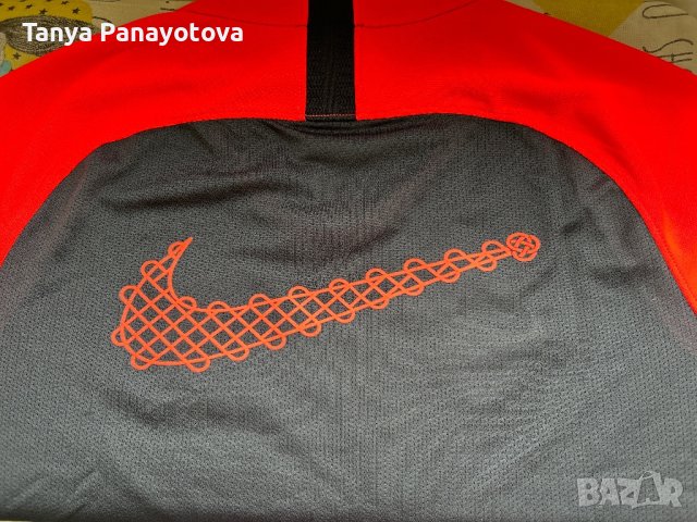 Тениска Nike , снимка 8 - Спортна екипировка - 41496418