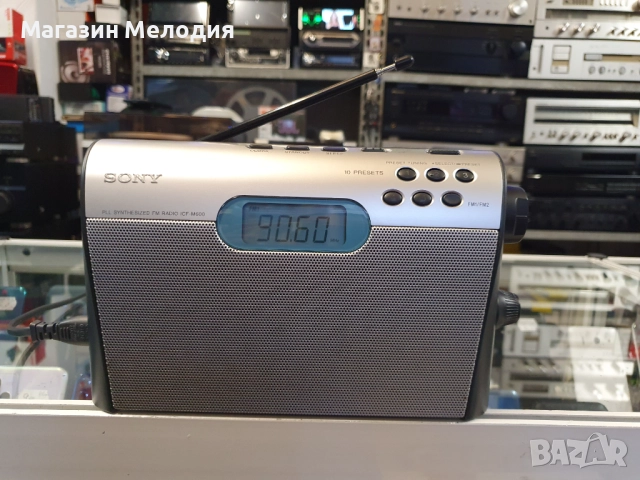 Радио SONY ICF-M600 В отлично техническо и визуално състояние., снимка 2 - Радиокасетофони, транзистори - 23904169
