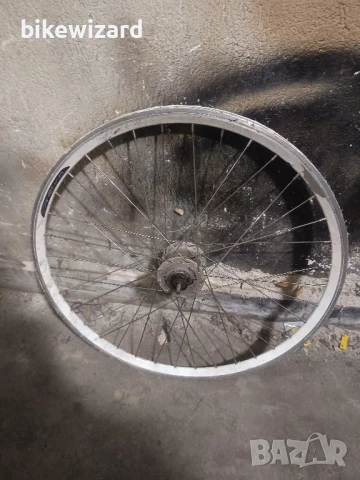 Предна капла 26 цола със динамо Shimano