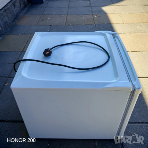 Хладилник, мини Whirlpool. , снимка 5 - Хладилници - 53813826