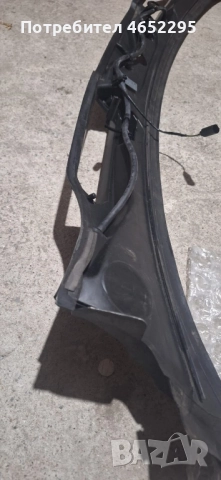 Кора/пластмаса под предното стъкло за БМВ Е90/Е91, снимка 6 - Части - 52428684